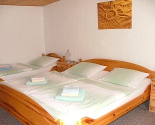 Ferienwohnung 1 - Fam. Wegemund